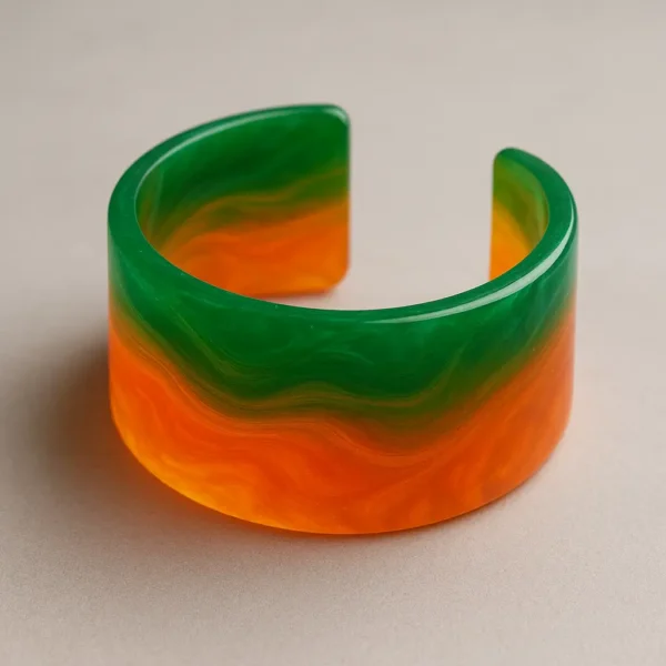 anne resin bangle